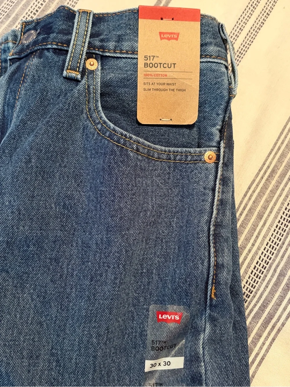 Classic Men’s Levi 517 Bootcut Dark Blue Denim Jeans